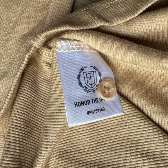 HONOR THE GIFT
Monogram Rib Button-Up Shirt - Sand Sz L NWT - Picture 7 of 11